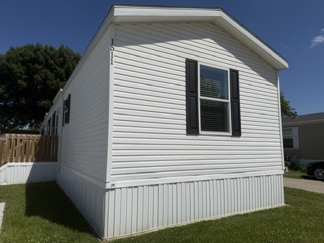 Building Photo - 1511 Summer Park Dr