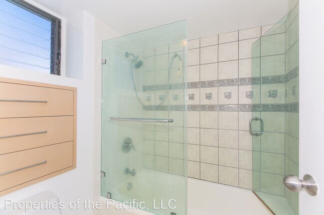 Building Photo - 2 br, 2 bath House - 1808 Punahou Street, ...