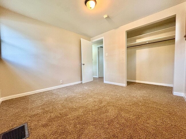 Building Photo - 3402 Woldhaven Dr