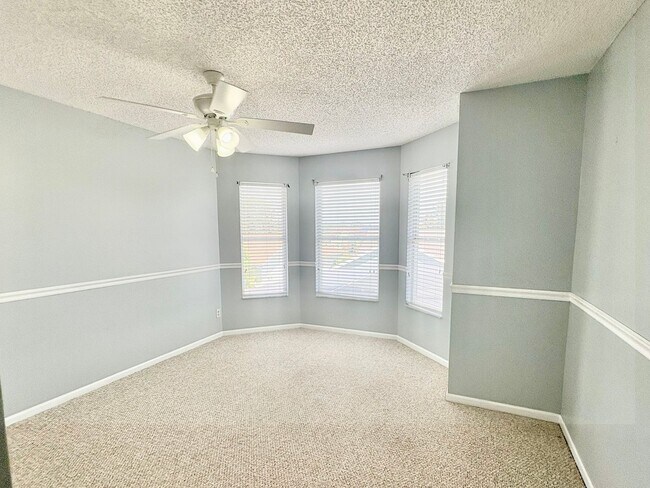 Building Photo - 4/3.5 Home at Eagle Lending
