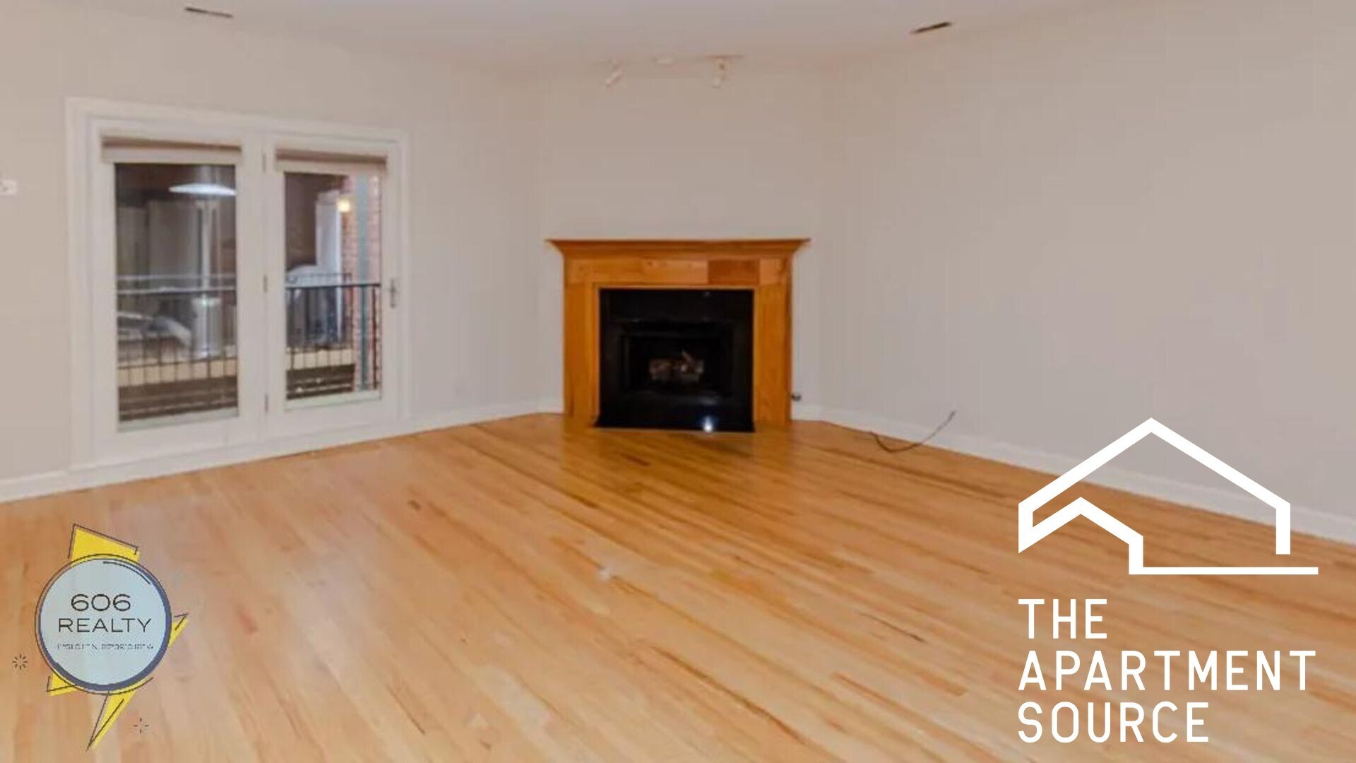 Building Photo - 3347 N Clark St