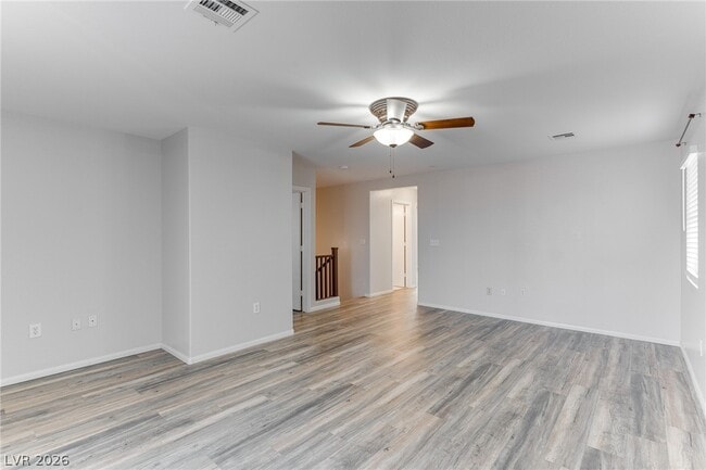 Building Photo - 860 Viento Del Montagna Ave