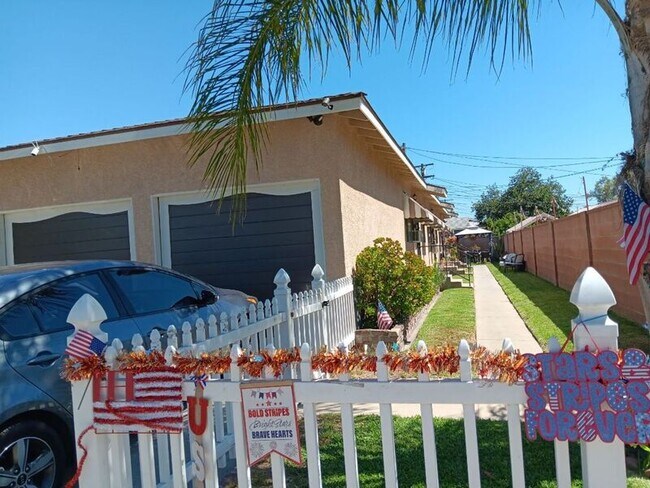 Building Photo - 12116 Rosecrans Ave
