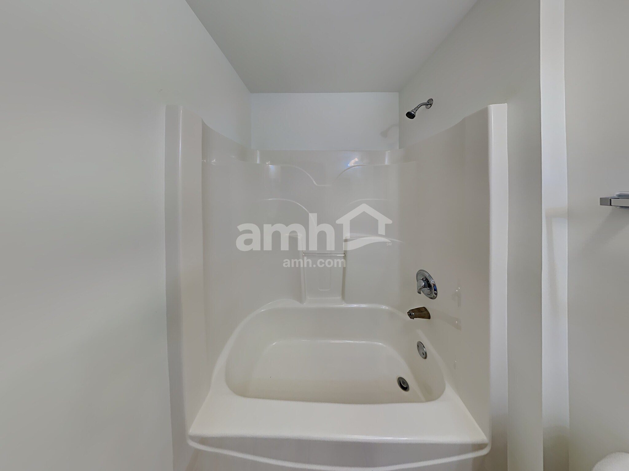 Building Photo - 1106 Autumn Dr