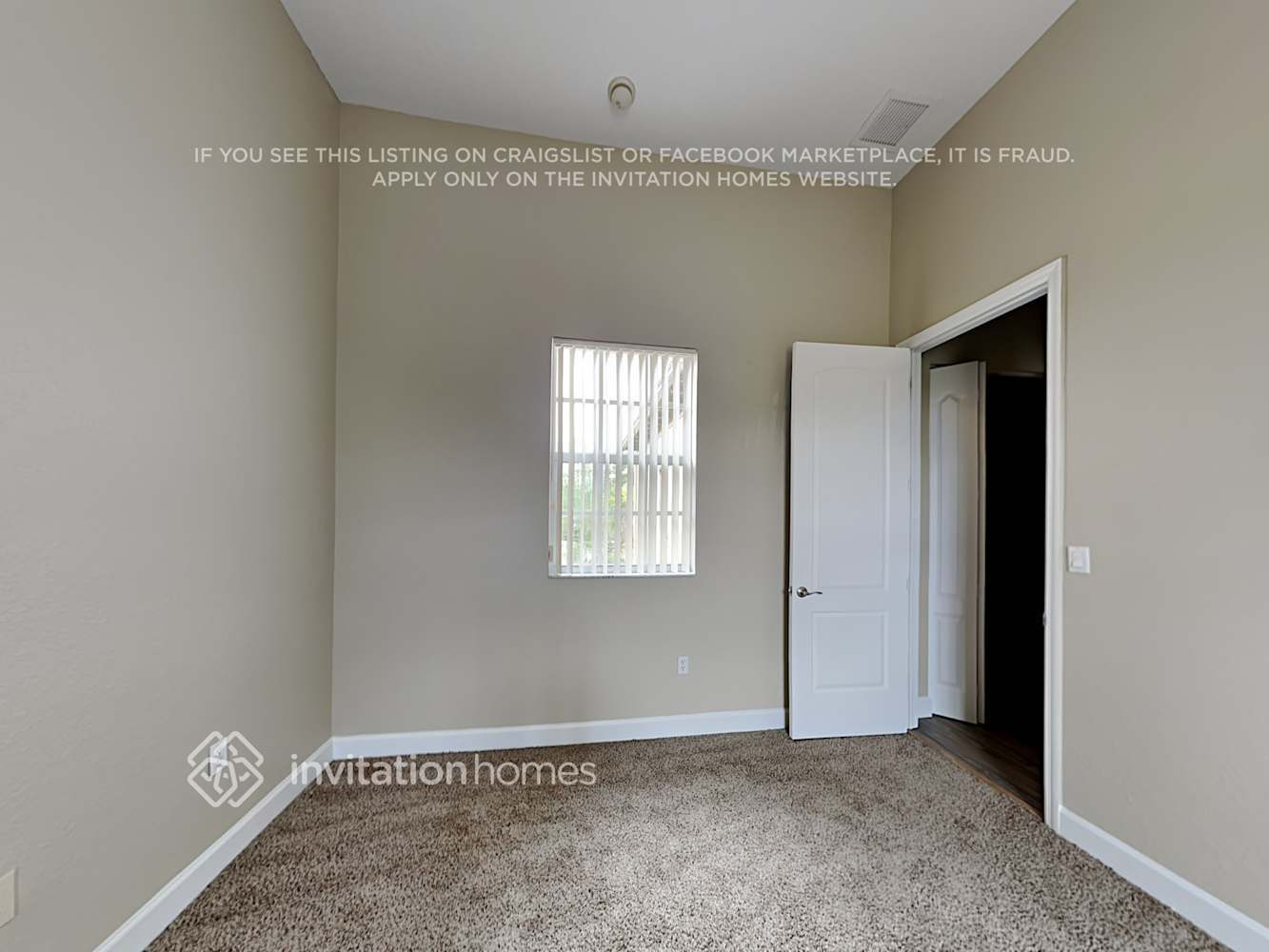 Building Photo - 1025 SW 146th Terrace