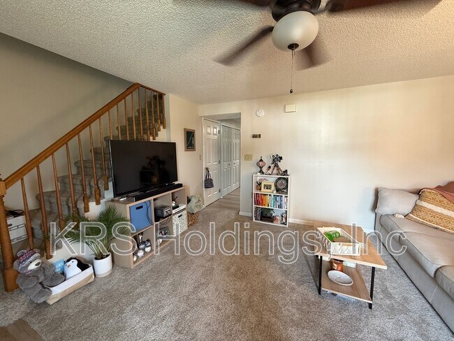 Building Photo - 129 Cindie Ln