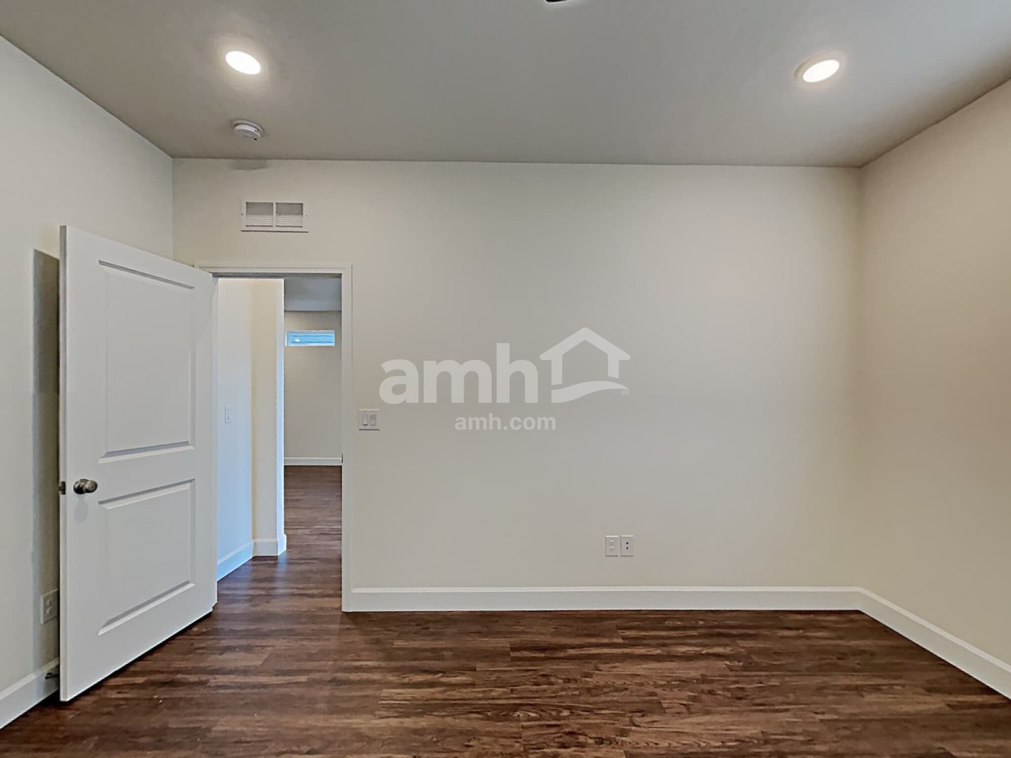 Building Photo - 1336 Alderleaf Ave