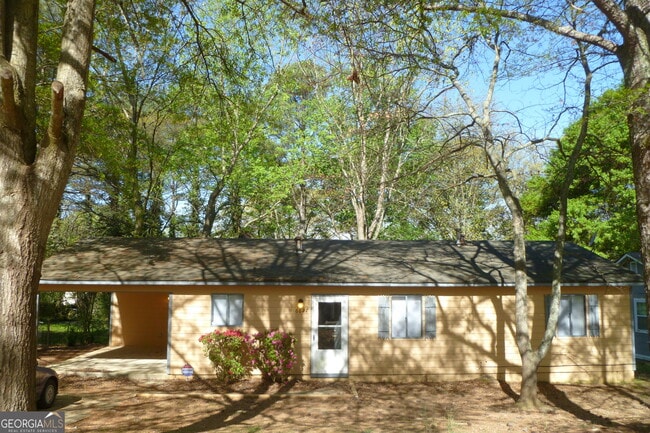 Primary Photo - 6627 Bent Creek Dr