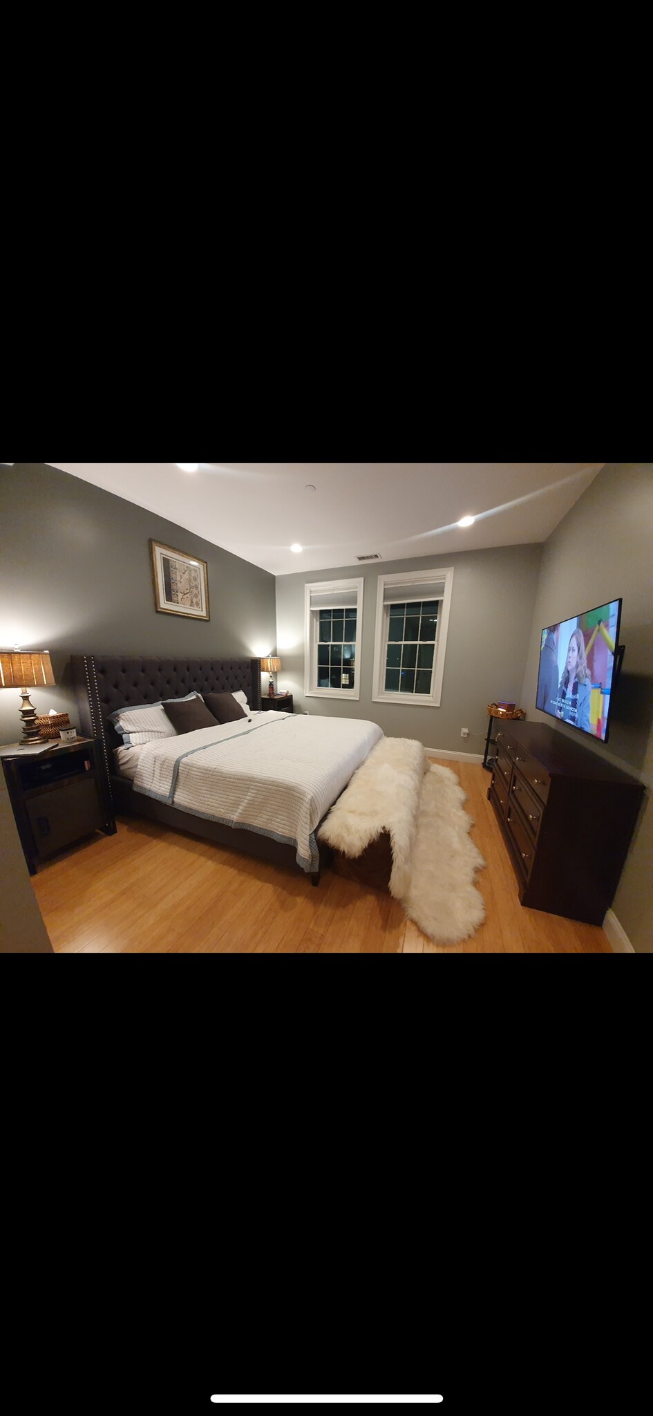 Building Photo - 30 High St