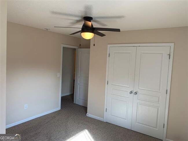 Building Photo - 3609 Silver Brooke Ln