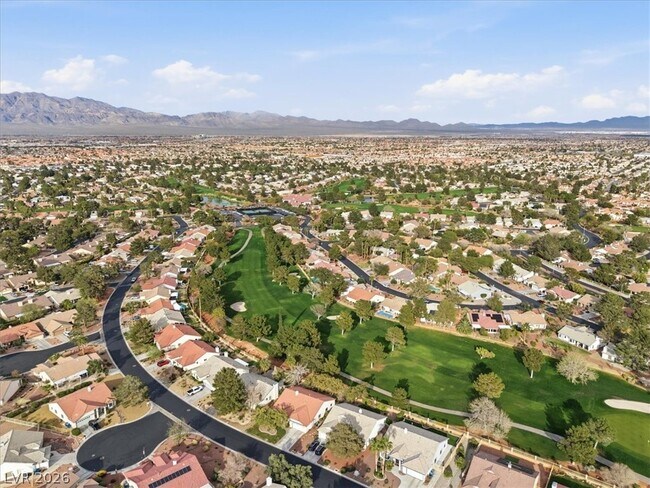 Building Photo - 4904 Winterset Dr