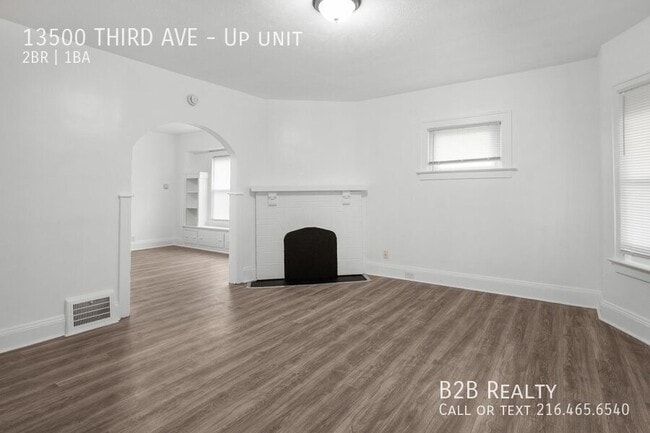 Primary Photo - 13500 THIRD AVE-Up unit