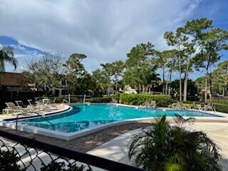 Primary Photo - 144 Weybridge Cir