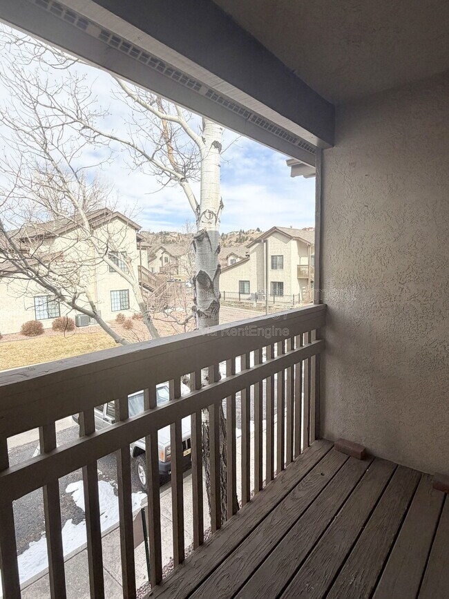 Building Photo - 2117 Denton Grove