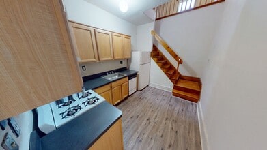 Building Photo - 1725 Spruce St