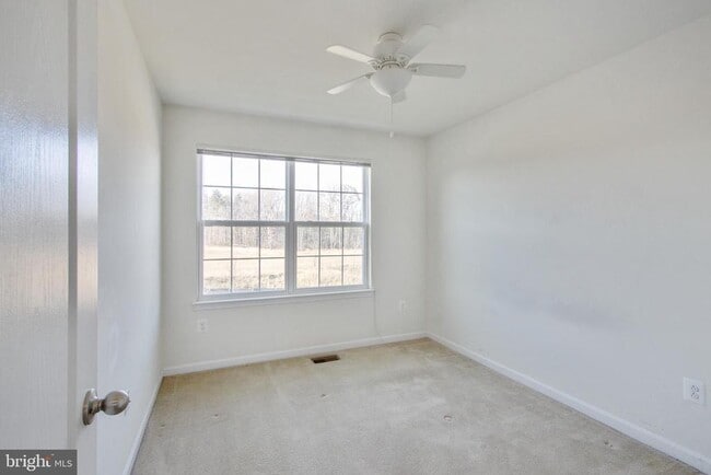 Building Photo - 2564 Cherry Tree Rd