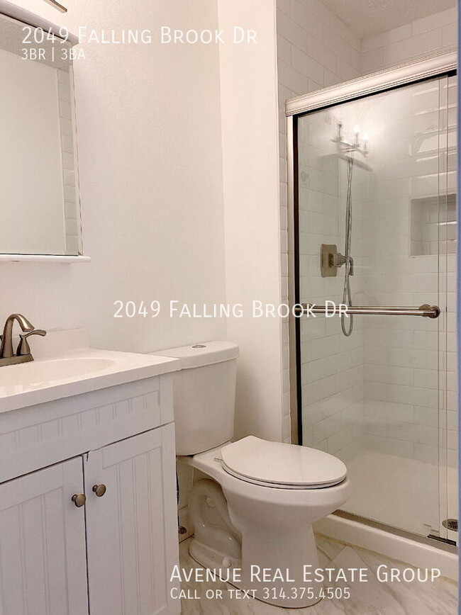 Building Photo - Charming 3-Bed Oasis on Falling Brook Dr -...