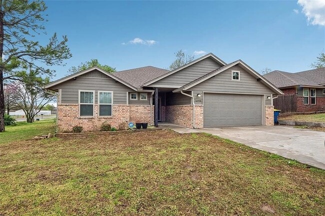 Building Photo - 14990 NE 2nd St