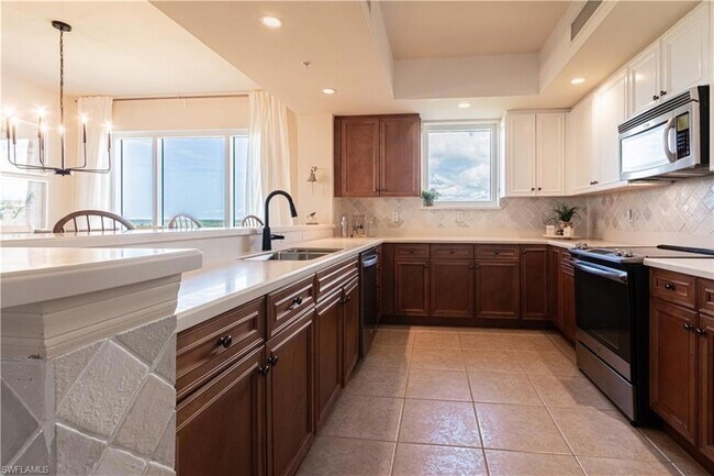 Building Photo - 1065 Borghese Ln