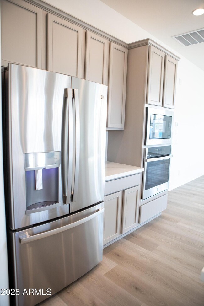 Building Photo - 26425 N 22nd Dr