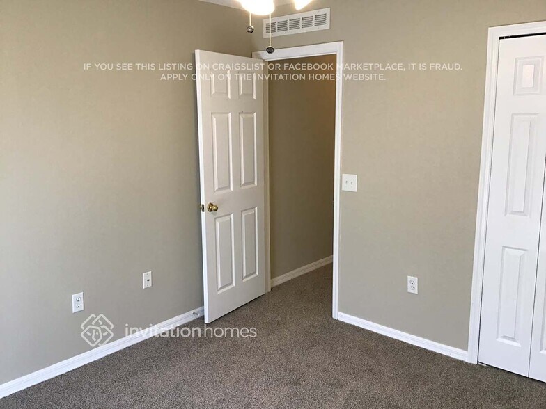 Building Photo - 3269 White Blossom Ln