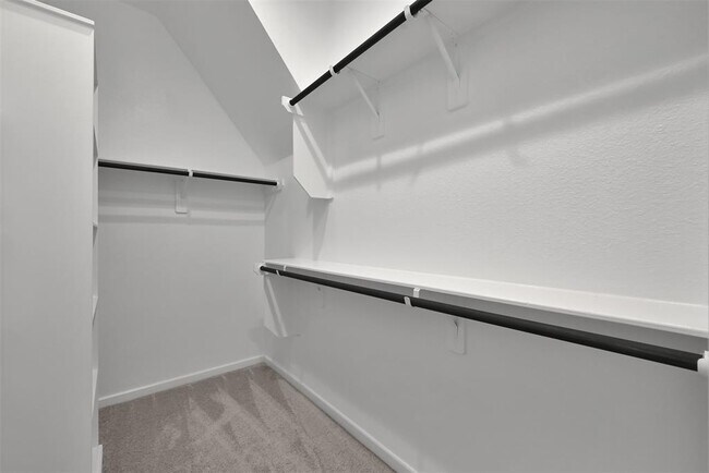 Building Photo - 543 Longleaf Pine Dr