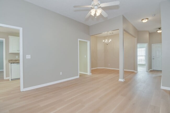 Building Photo - Updated 4 Bedroom in Grovetown