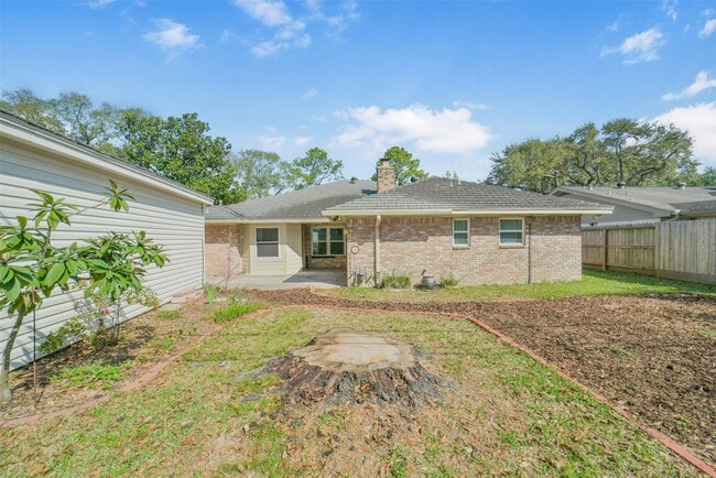 Building Photo - 8415 Braesdale Ln