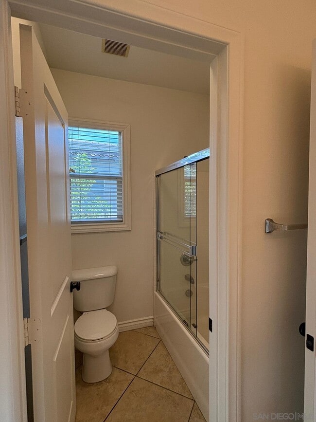 Building Photo - 1612 Picket Fence Dr