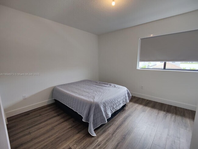 Building Photo - 5699 Argento Dr