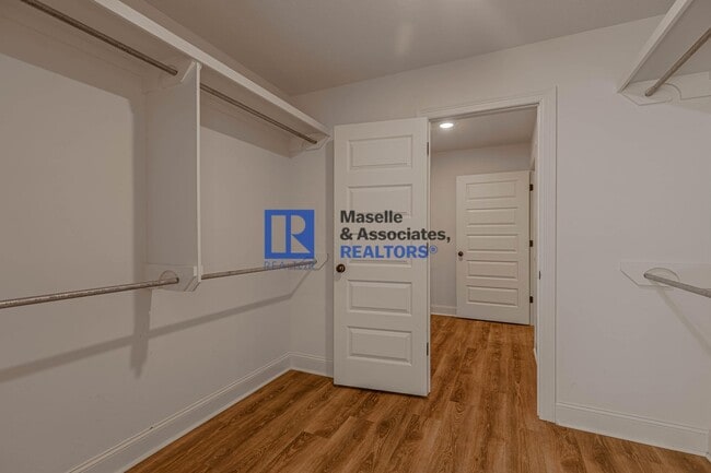 Building Photo - 3 Bed/2 Bath Home in Silver Ridge