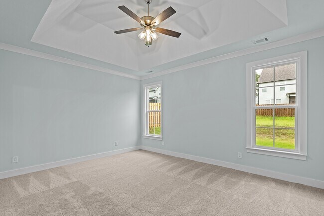 Building Photo - 707-p707 Ronaldsay Rd