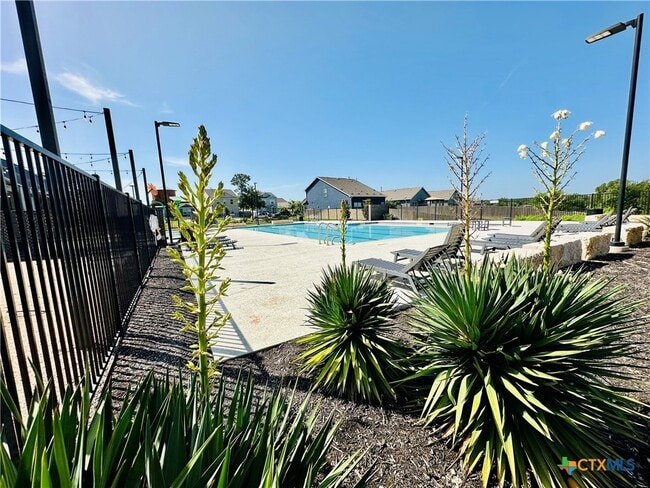 Building Photo - 13410 Mussel Rn