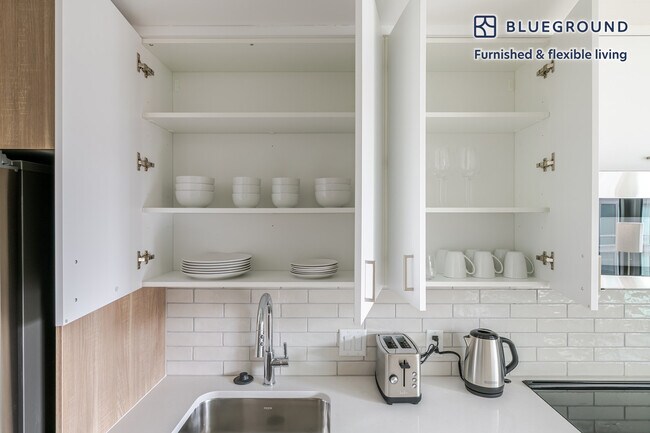 Building Photo - 89 E Dedham St