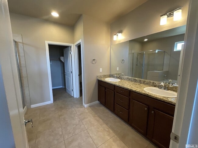 Building Photo - 522 San Carlos Dr