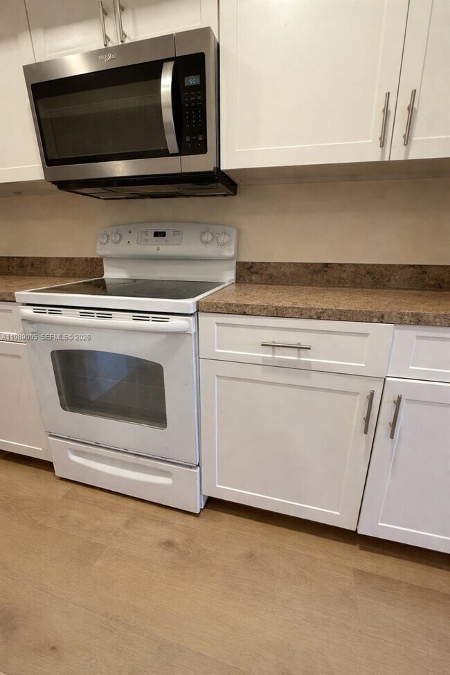 Building Photo - 11631 SW 2nd St