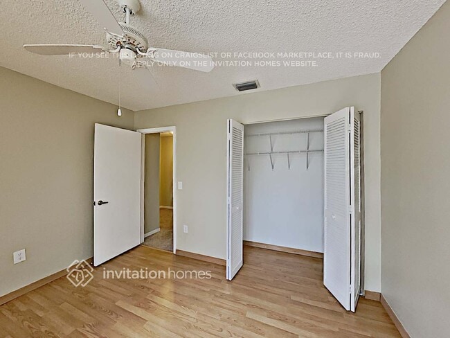 Building Photo - 2450 NW 72nd Ave