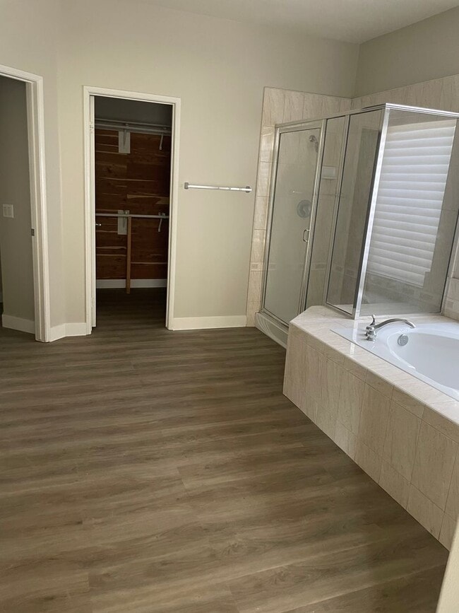 Building Photo - The Colony 55+