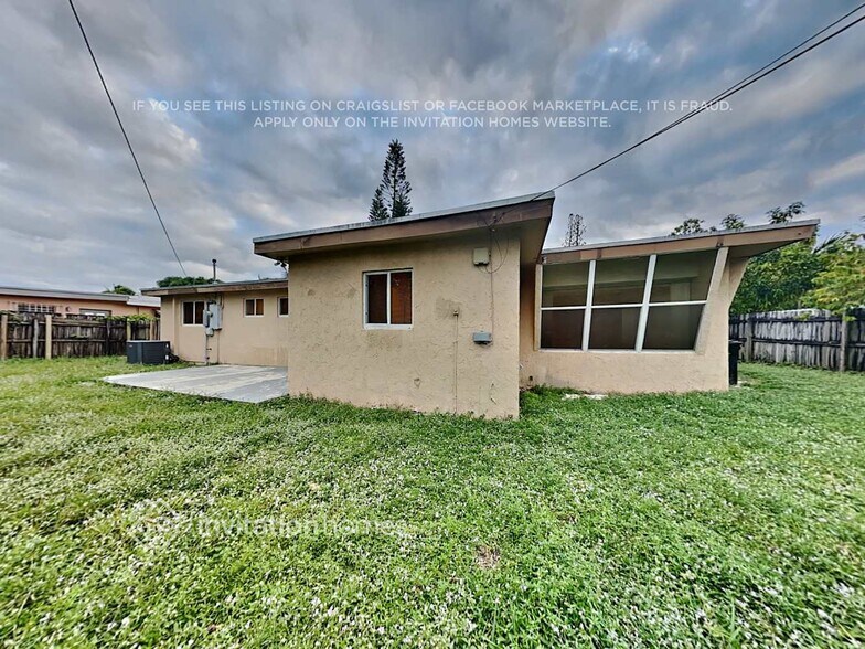 Building Photo - 1030 Atkinson Ave