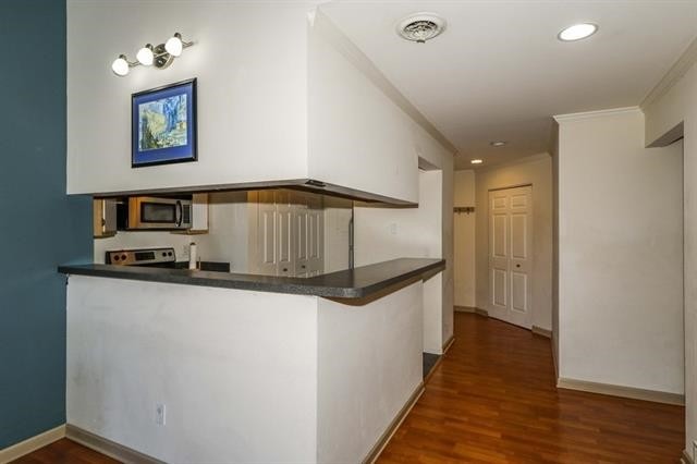 Building Photo - 7206 Flagship Dr