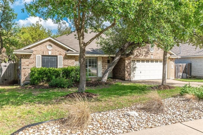Primary Photo - 2210 Zoa Dr