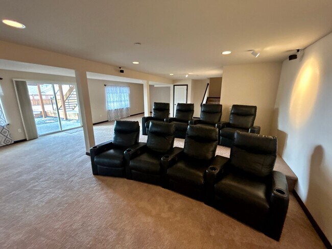 Building Photo - Gorgeous 4 bed 2.5 bath Marysville home