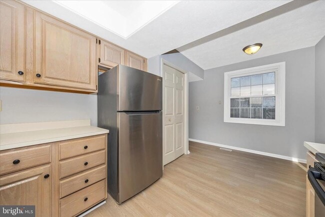 Building Photo - 6237 N Steamboat Way