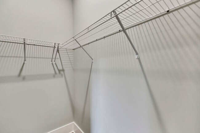 Building Photo - Updated 2-Bedroom Home in Indigo Hall at H...
