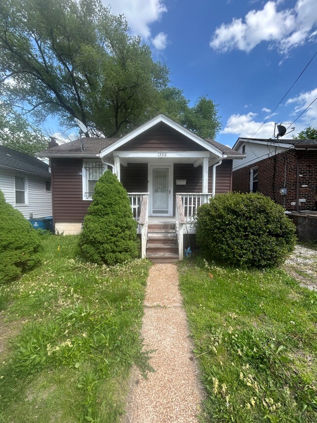 Building Photo - 1338 Gregan Pl