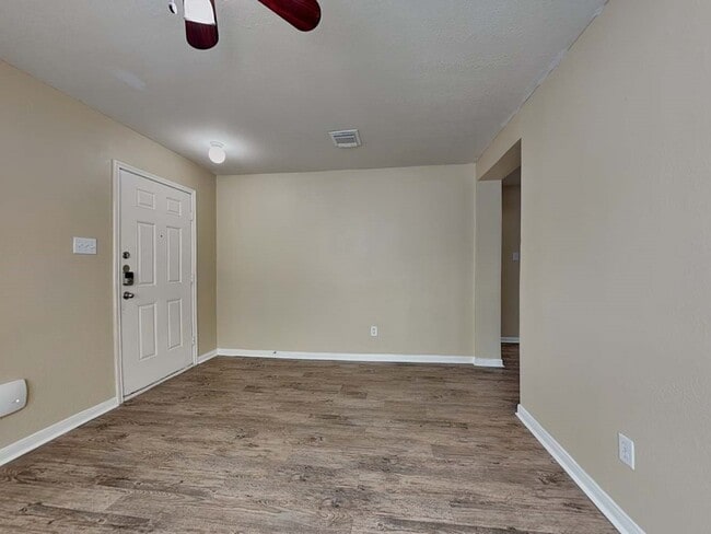 Building Photo - 13742 Clarks Fork Dr