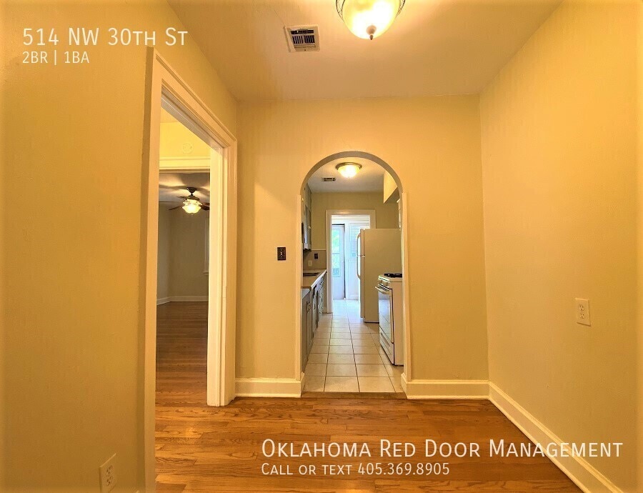 Building Photo - 514 NW 30th St