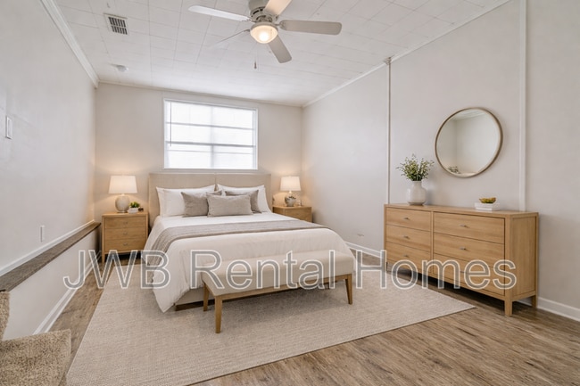 Building Photo - 2802 Justina Rd