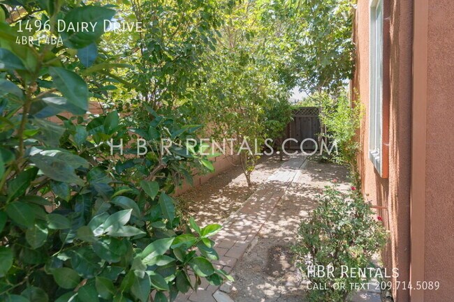 Building Photo - 1496 Dairy Dr