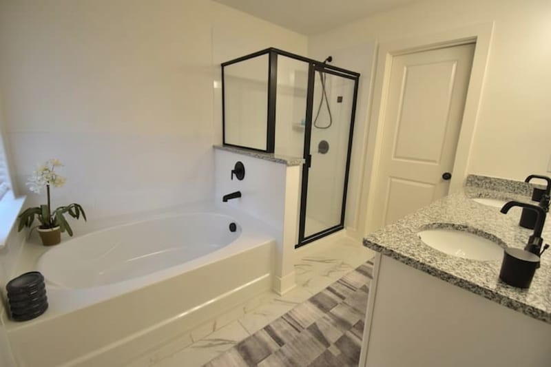 Building Photo - 24 Caison Dr